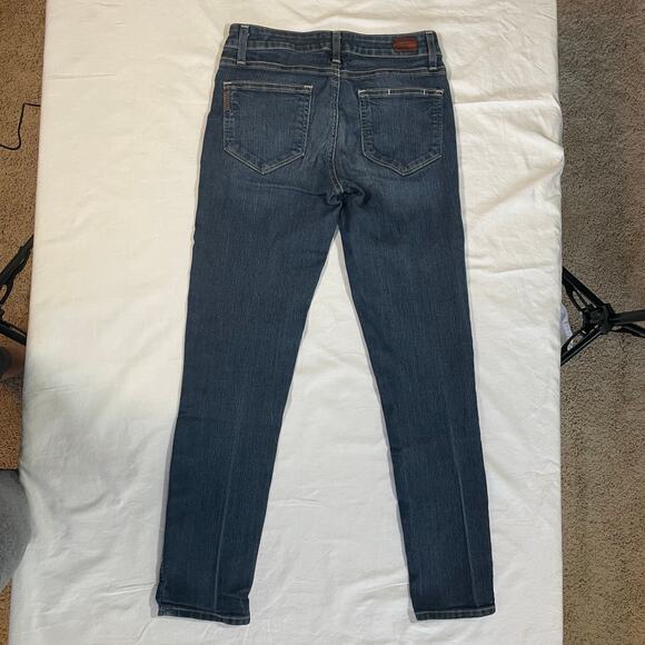 Paige denim Kylie crop jeans. Size 26. Dark wash. Finished hem. Zip fly - Picture 2 of 5